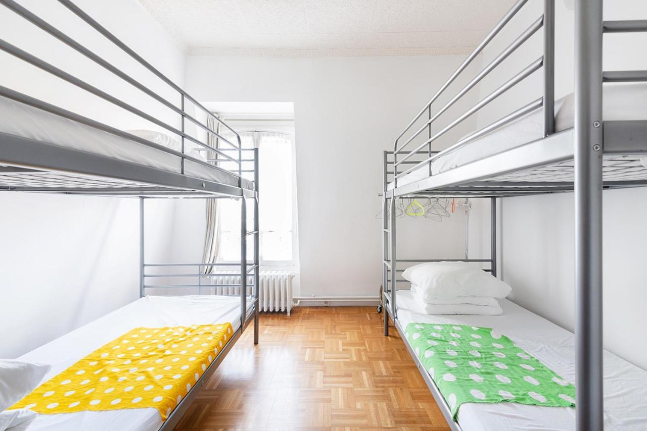 Cameleon Paris Guesthouse Pantin Exterior photo